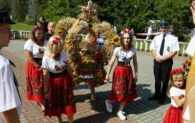 Zdjęcie do Dożynki Diecezjalno-Gminne w Kałkowie-Godowie: Tradycja, Wsp&oacute;lnota i Plon
